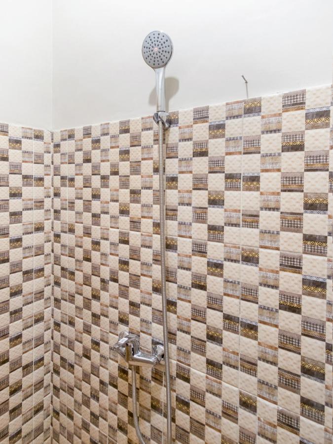 Reddoorz At Joyce Guest House ميدان المظهر الخارجي الصورة